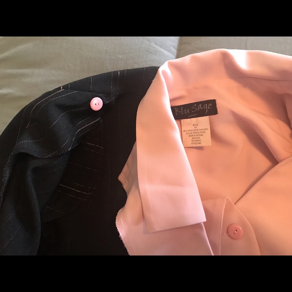 Women’s three-piece skirt suit - Picture 10 of 10
